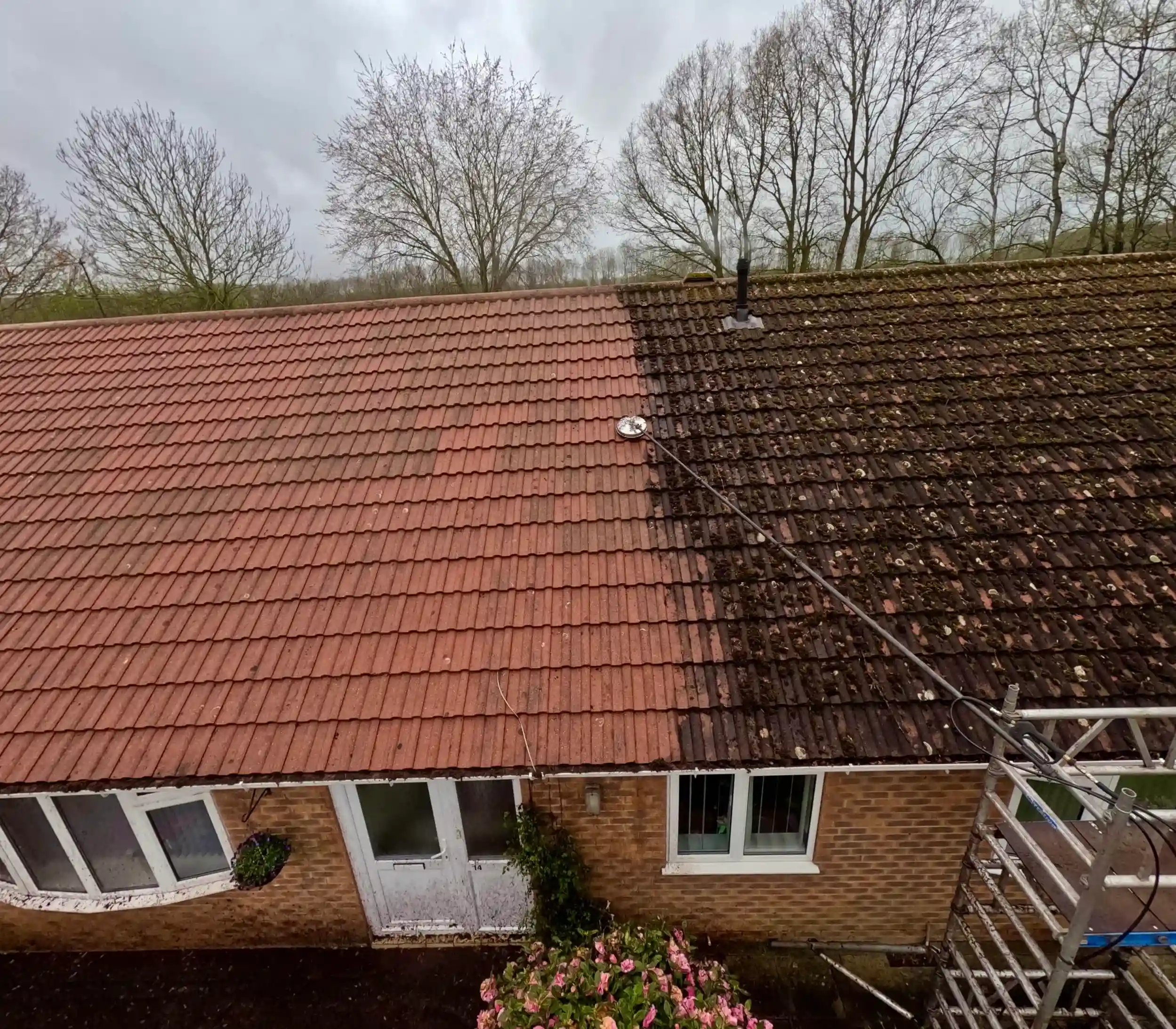 Reveal The True Look With Roof Cleaning Services In Hampstead